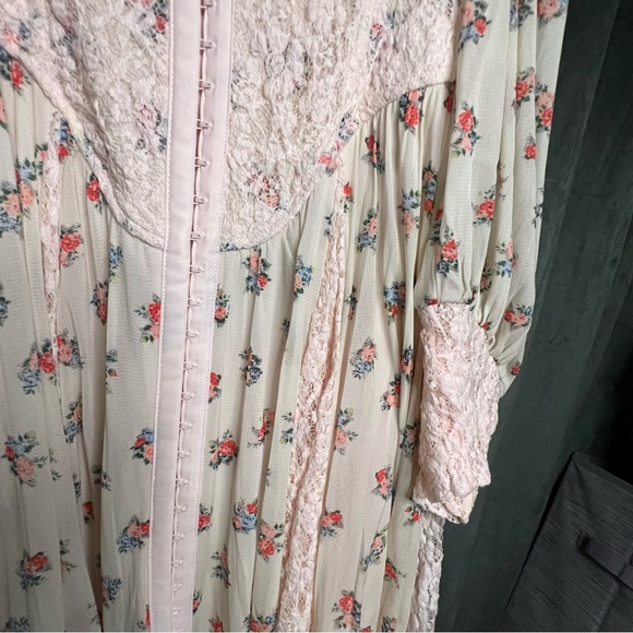 We Are HAHt Dress NWT - Picture 9 of 16